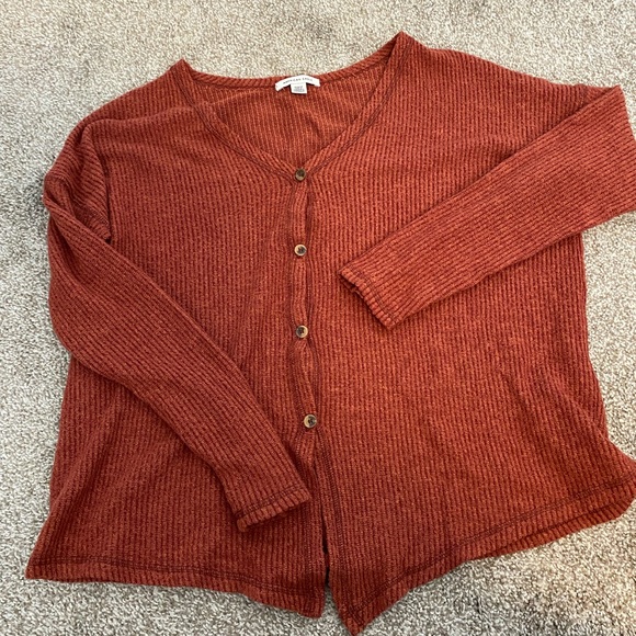 American Eagle Front Tie Sweater - Picture 2 of 3